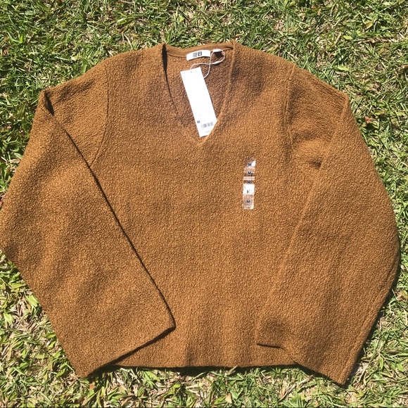 Uniqlo Sweaters - NWT Uniqlo U Nubby Wool Caramel Sweater M